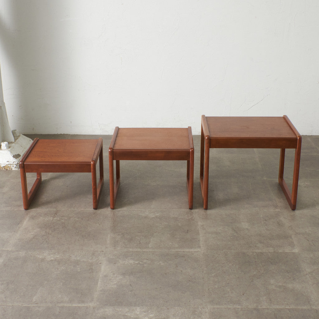 ヴィンテージ ネストテーブル