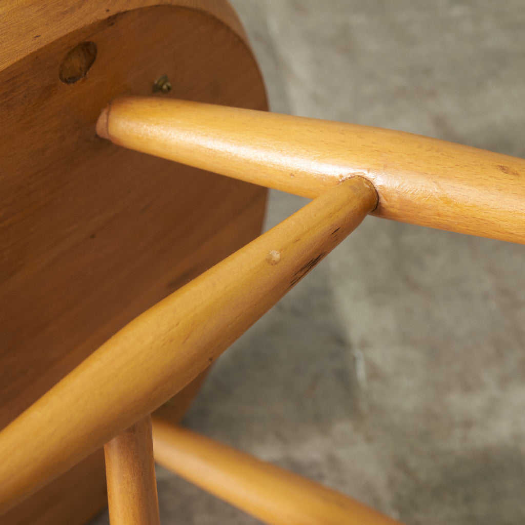 ヴィンテージ ゴールドスミスチェア