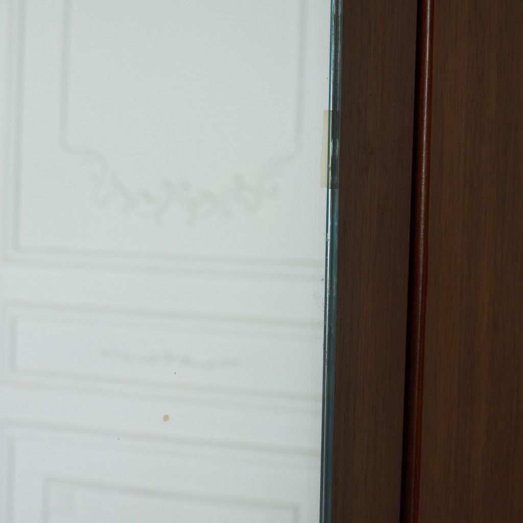 Tola&black 3ドア ワードローブ