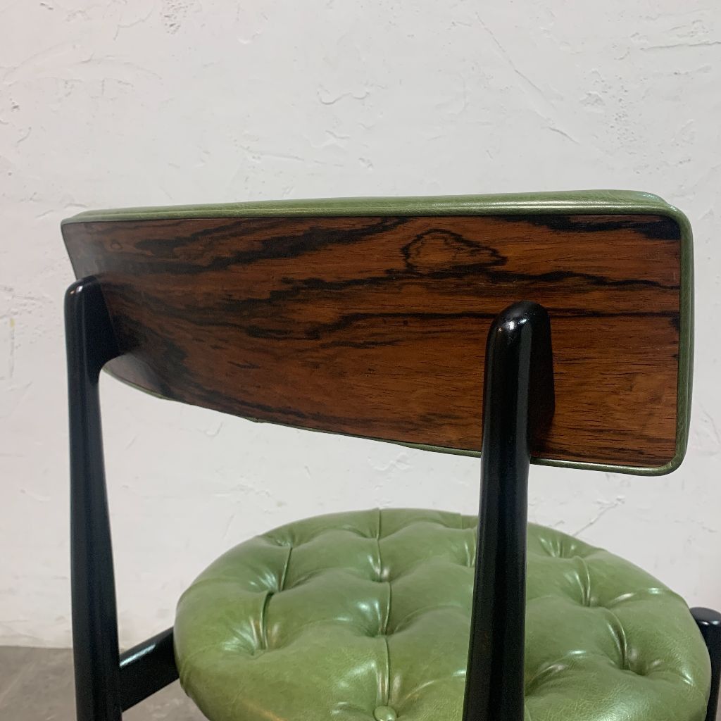 サーキュラーチェア カスタム品