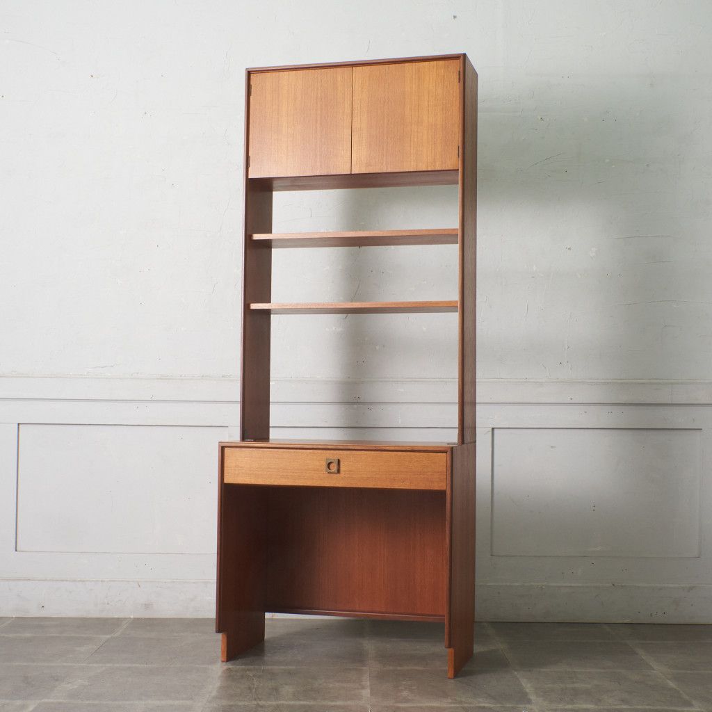 Form FIVE ウォールユニット デスク