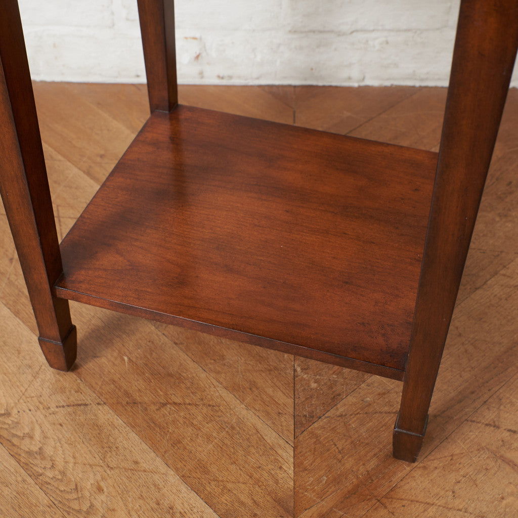 サイドテーブル