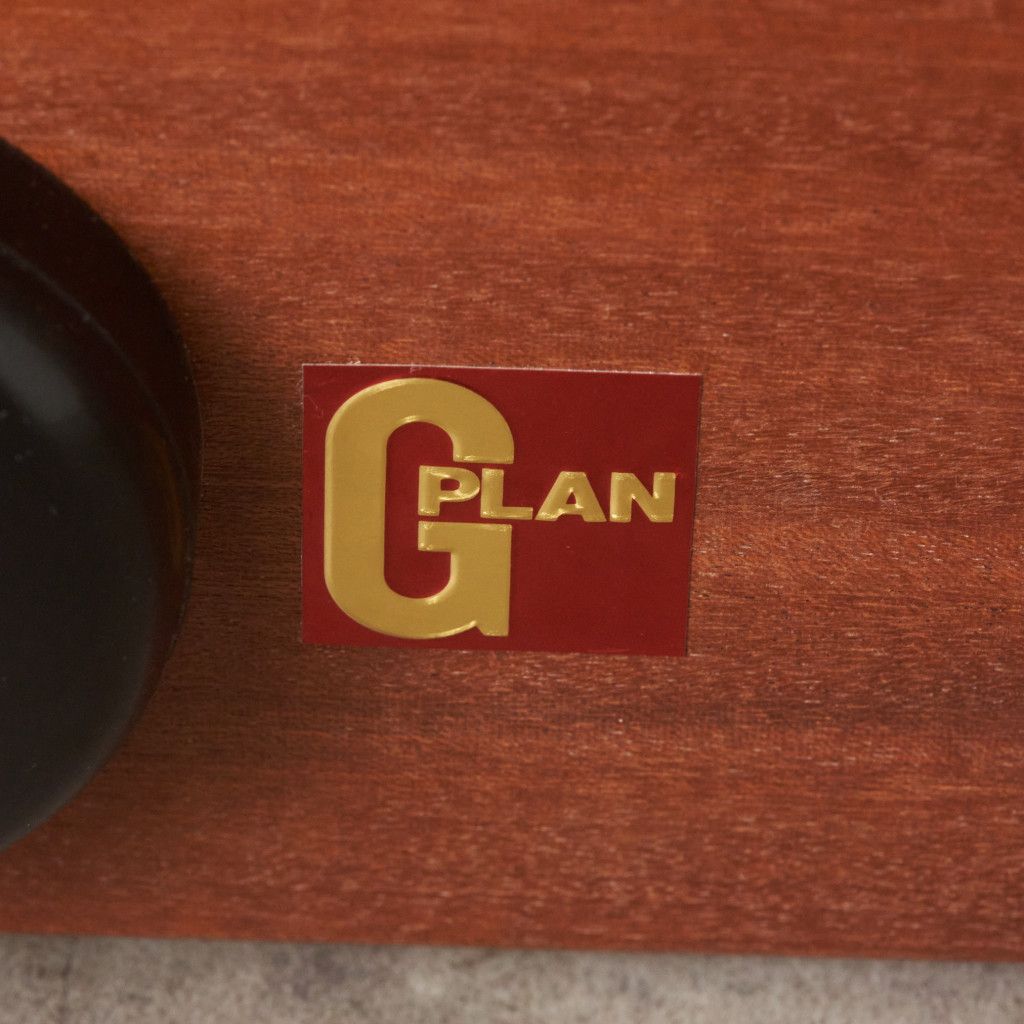 Chevron ガラス天板 コーヒーテーブル