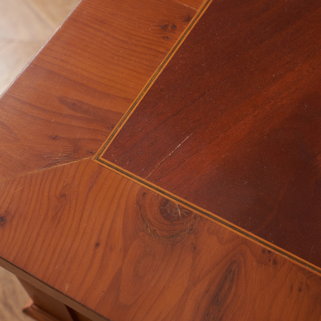 西洋クラシック 象嵌細工 ナイトテーブル