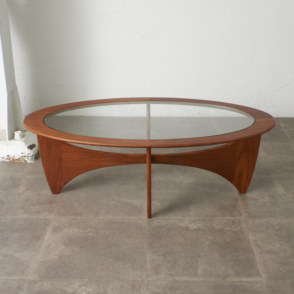 astro オーバルコーヒーテーブル