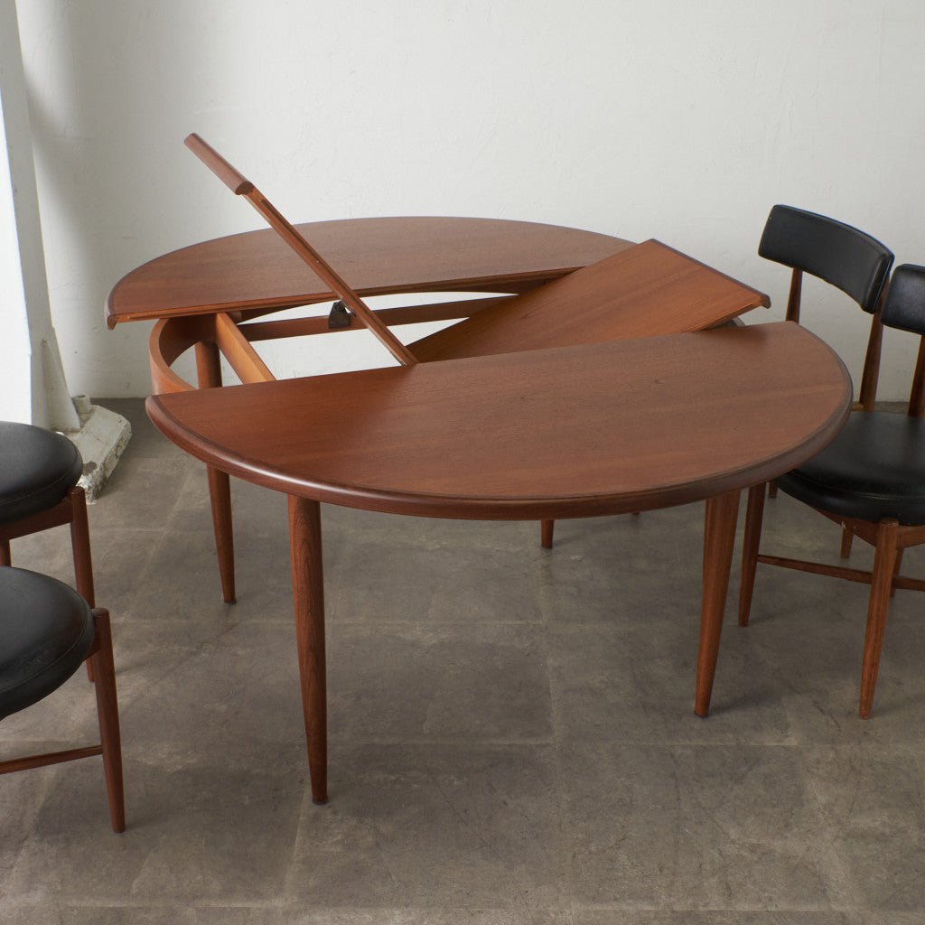 エクステンション ラウンドダイニングテーブル