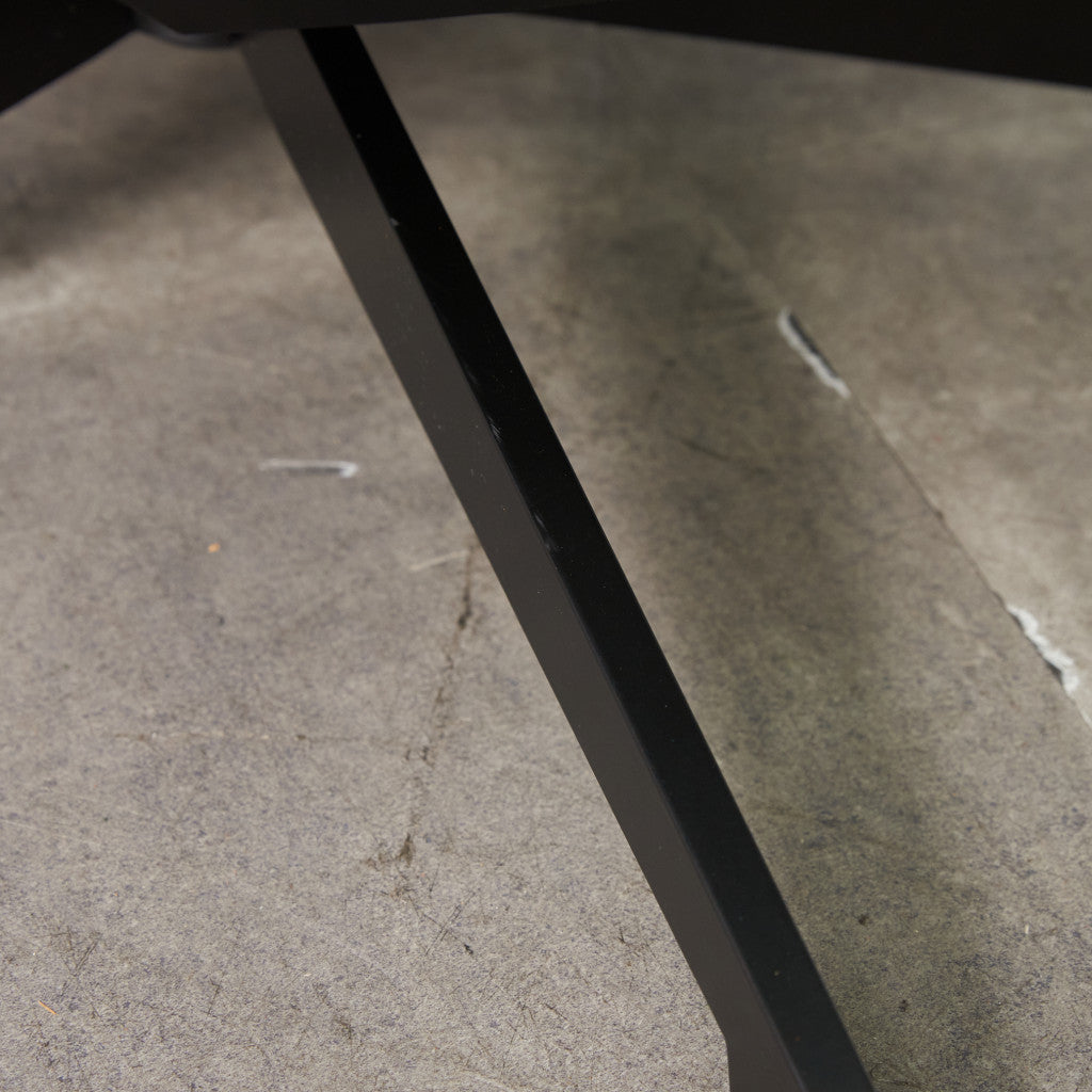 423 CAB ラウンジアームチェア