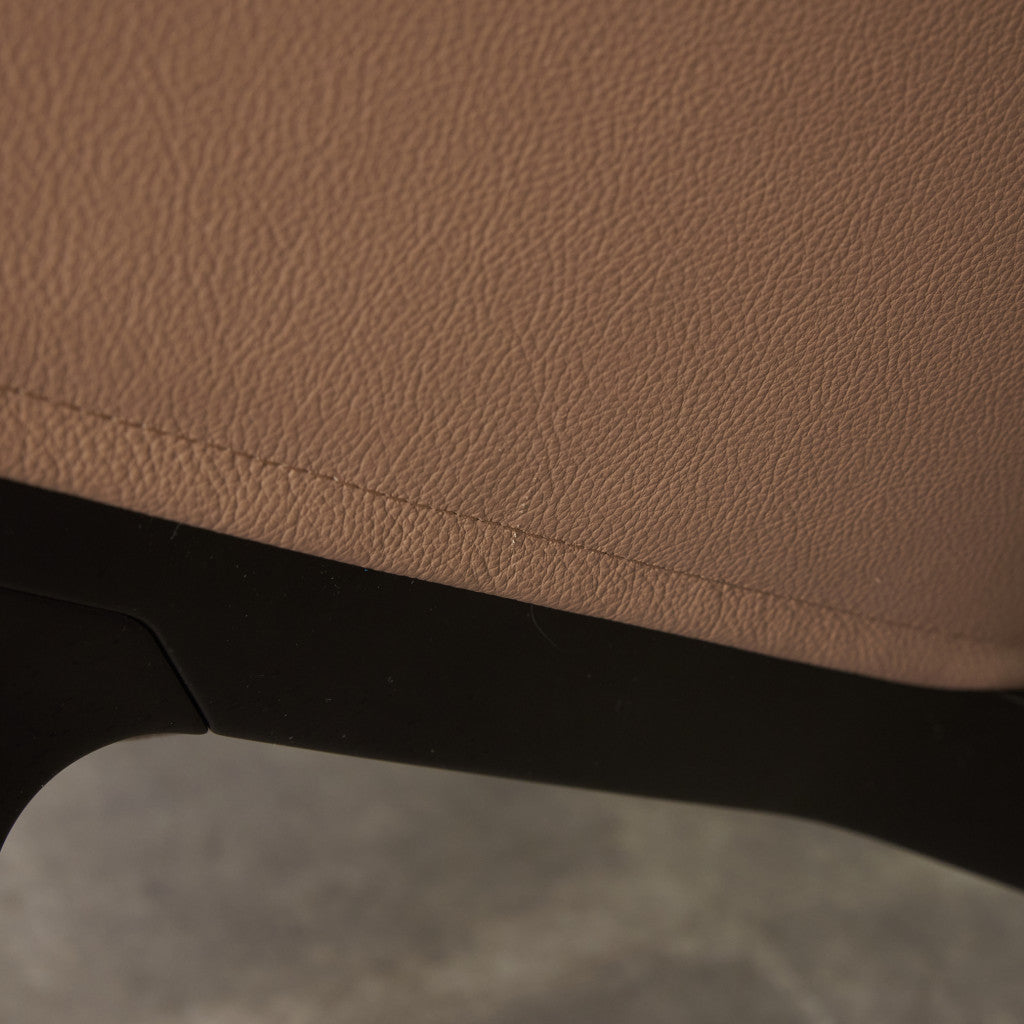 395 P22 ラウンジチェア