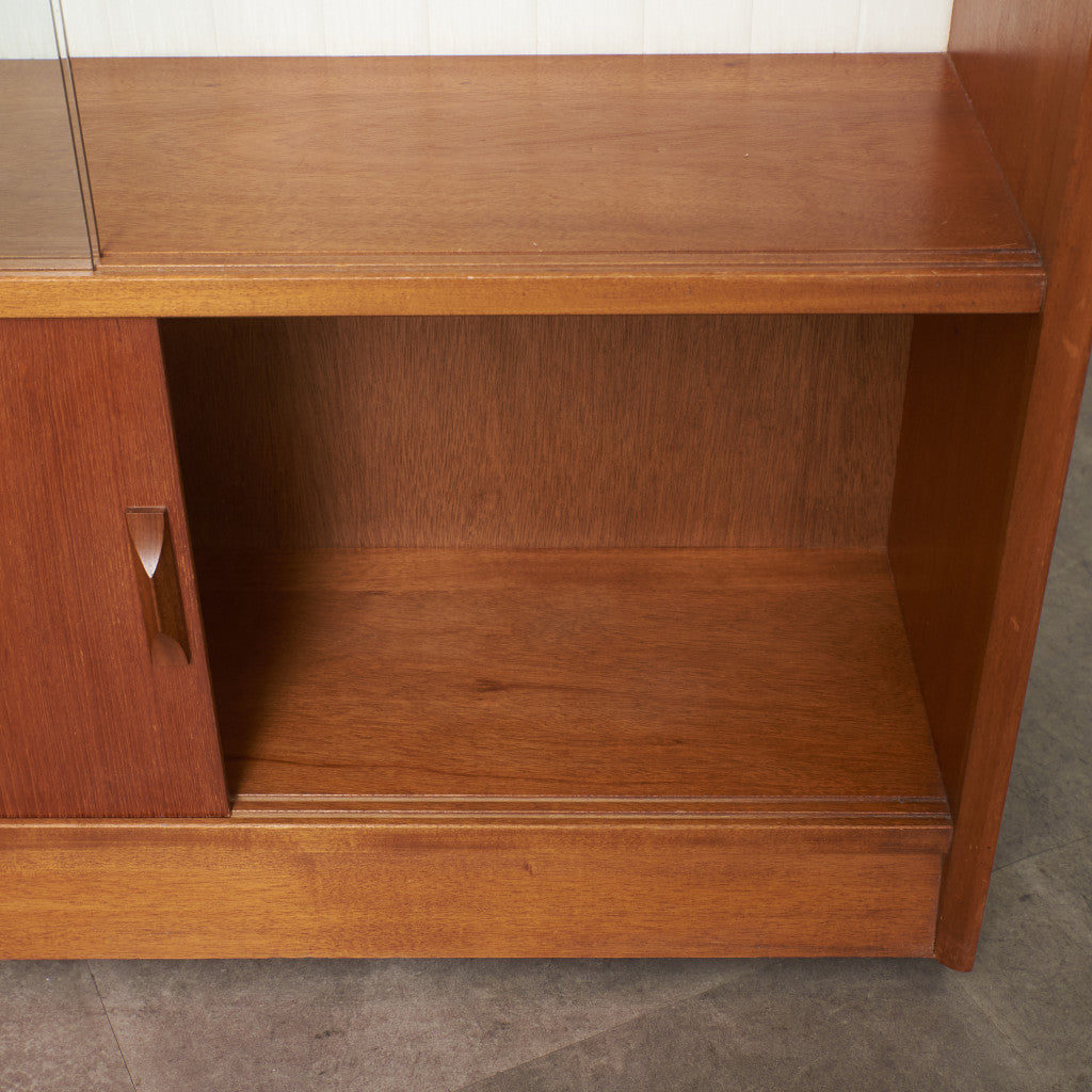 ヴィンテージ ガラスキャビネット