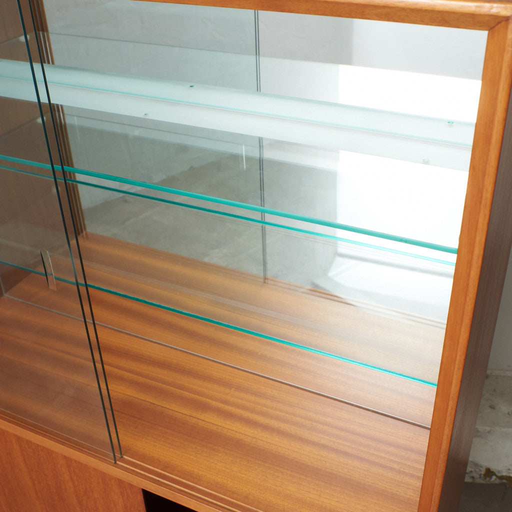 ヴィンテージ ガラスキャビネット