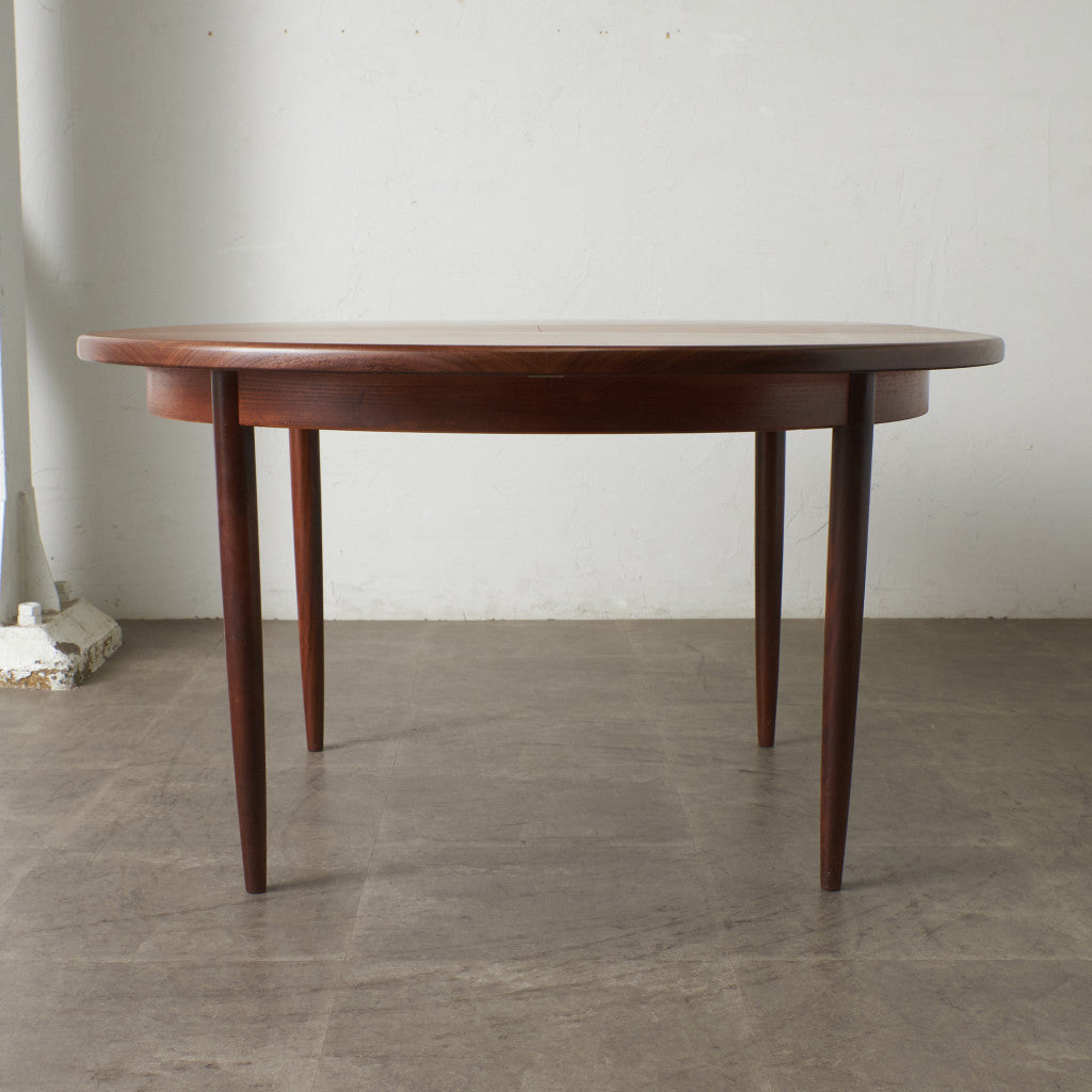 エクステンション ラウンドダイニングテーブル