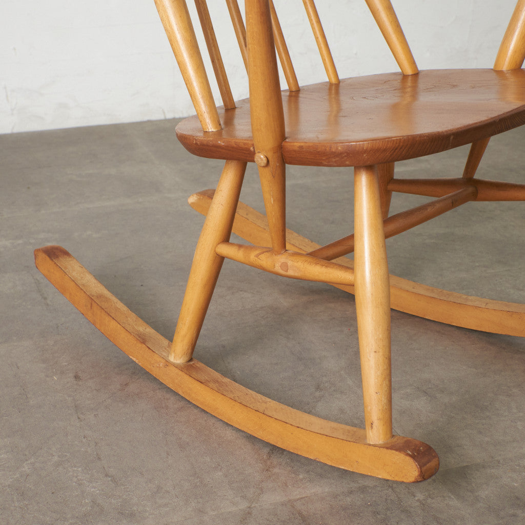 ヴィンテージ ゴールドスミス ロッキングチェア