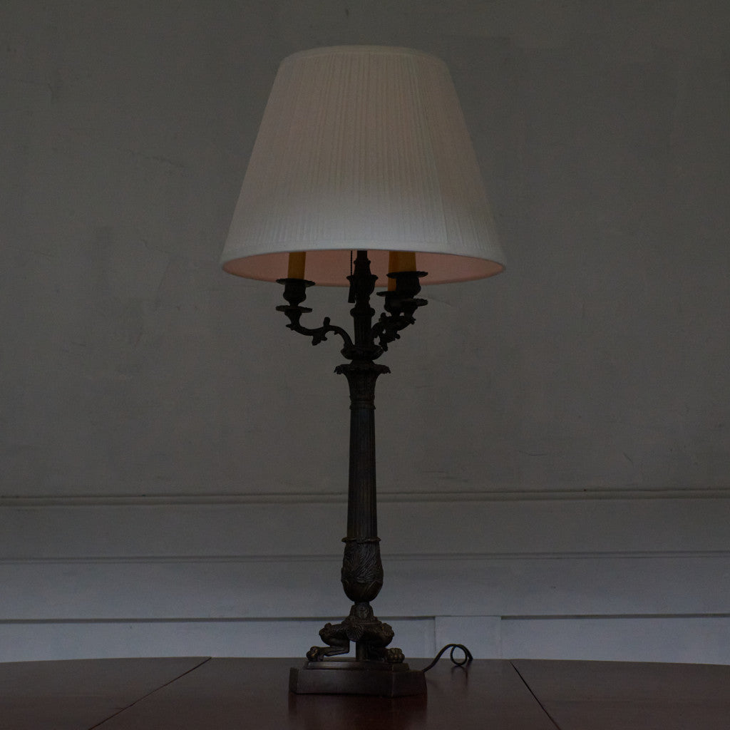 イタリアン クラシック テーブルランプ