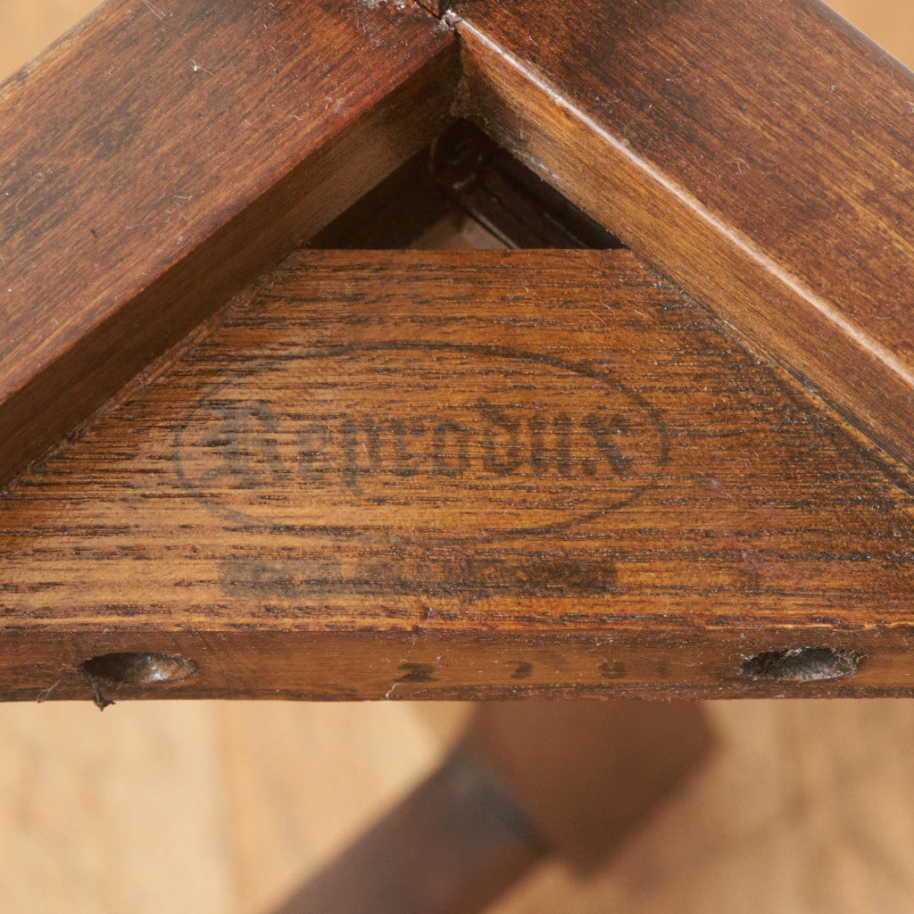 Reprodux ダイニングチェア / 張替品