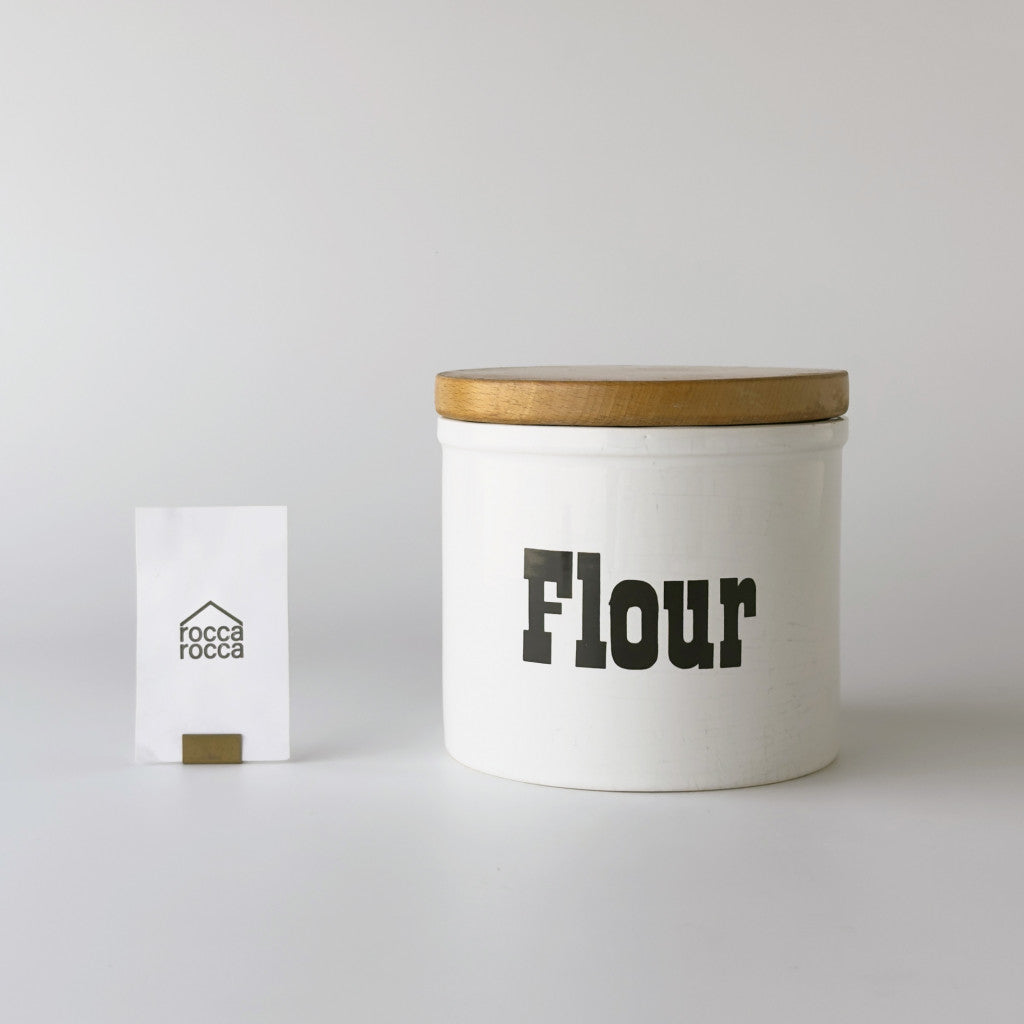 ヴィンテージ キャニスター "Flour"