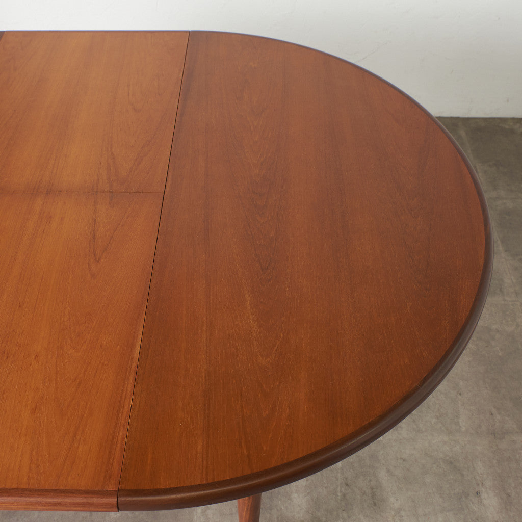 エクステンション ラウンドダイニングテーブル