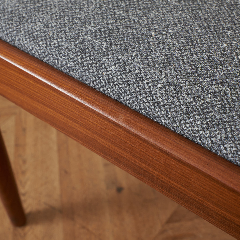 スラットバックチェア/ 張替済