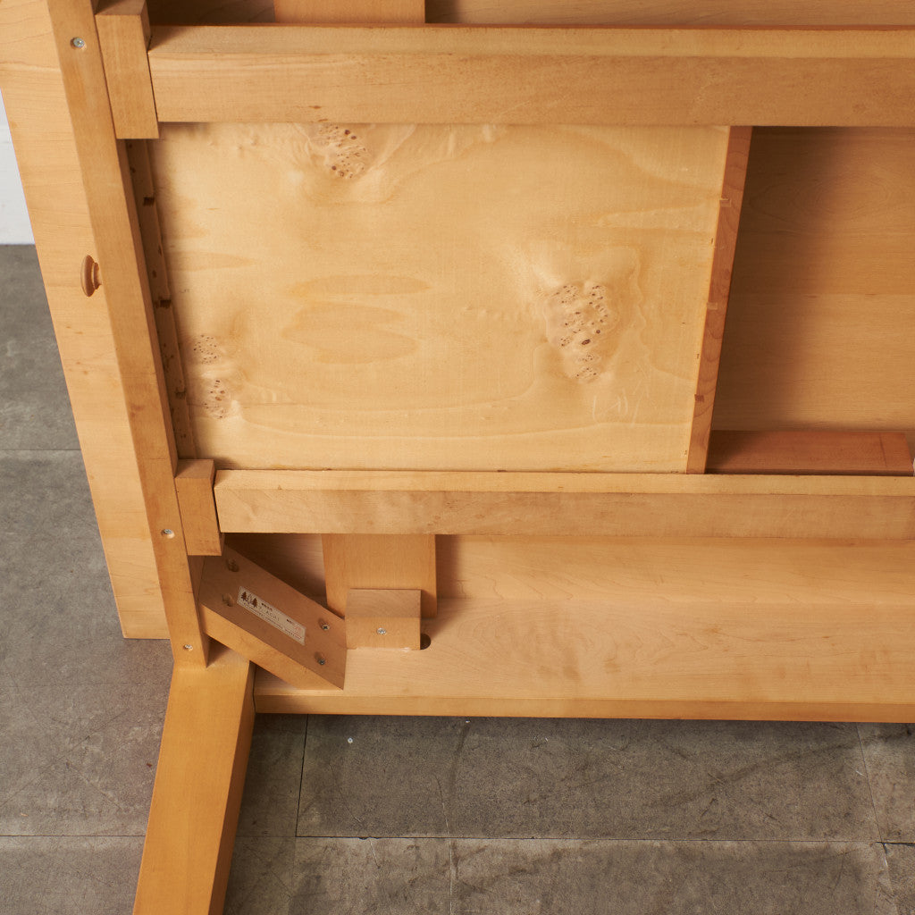 スプレイレッグ ダイニングテーブル