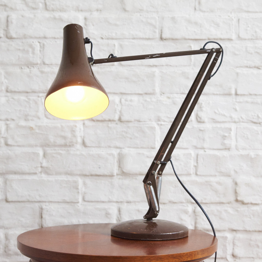 ヴィンテージ デスクランプ Model 90