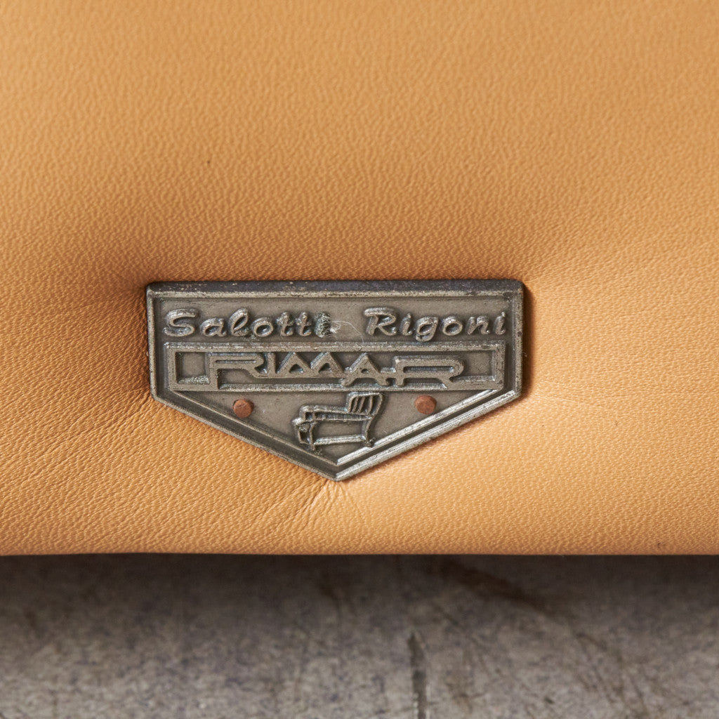 本革張り 1人掛けソファ