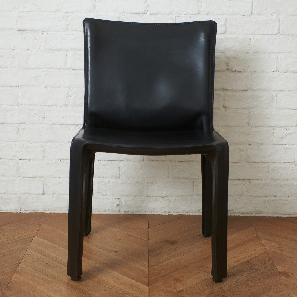 412 CAB アームレスチェア