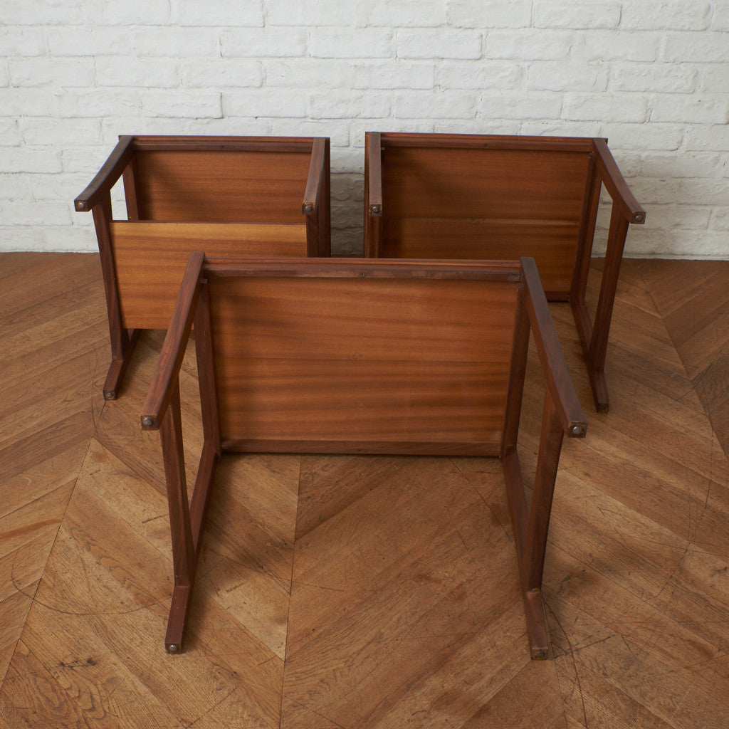 英国ヴィンテージ ネストテーブル