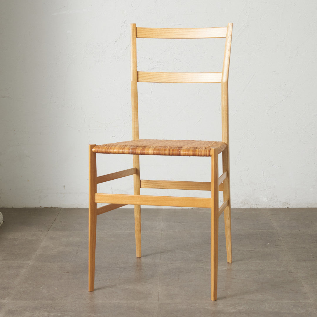 699 SUPERLEGGERA チェア