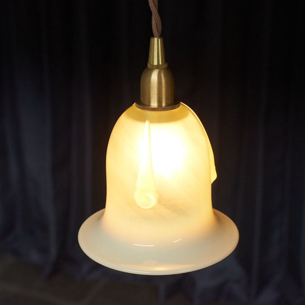 西欧アンティーク ヴァセリンガラス ペンダントライト