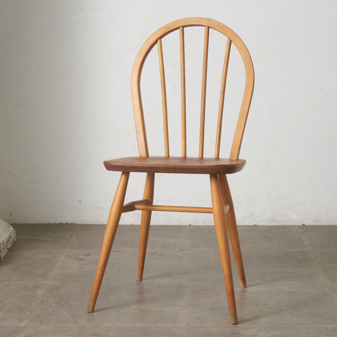 【発送の場合は即購入不可】 ERCOL 715 ラダーバックチェア 木製 椅子 アーコール 英国 ハイバック ダイニングチェア エルム オールドコロニアル ビンテージ 91339 アーコールのフープバックチェア（4本・カスタード色・ハの字脚）(ear