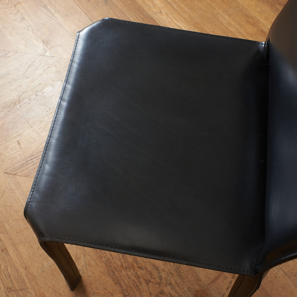 412 CAB アームレスチェア