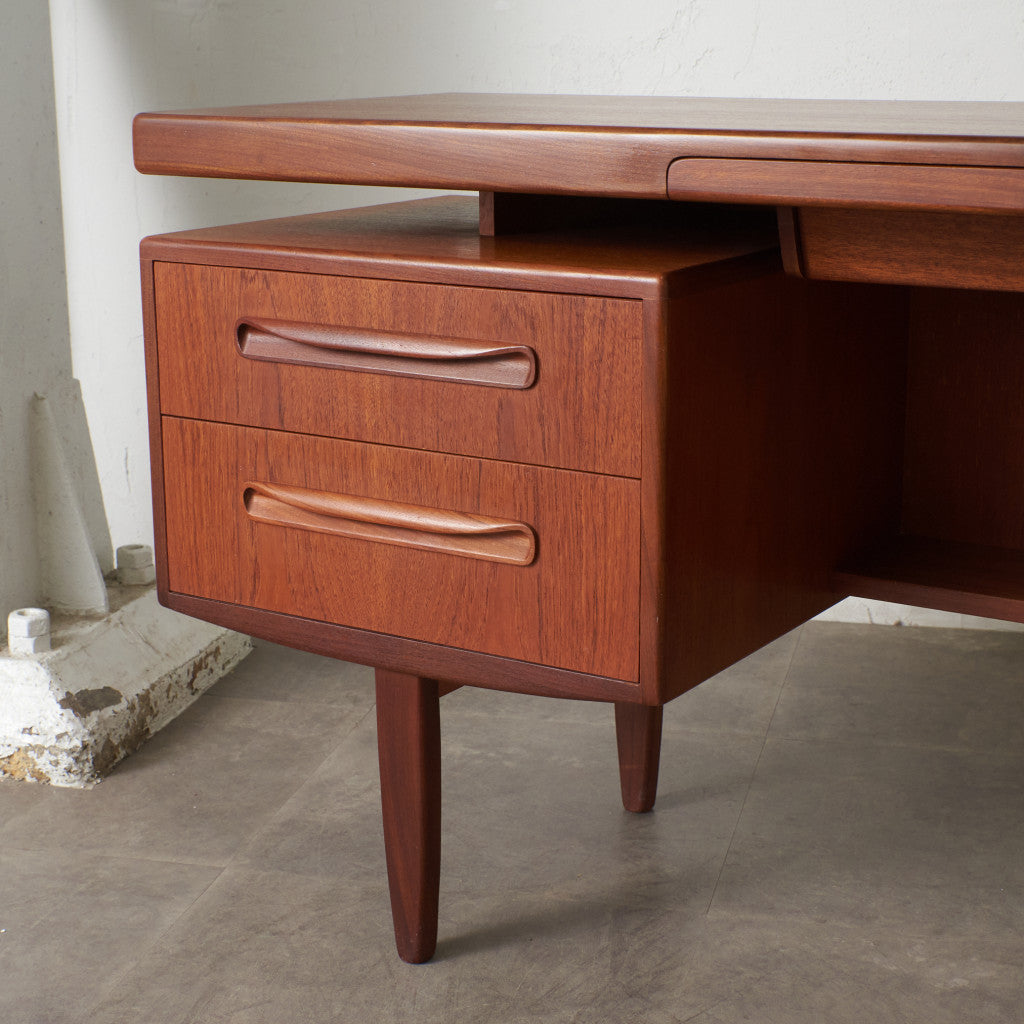 New Fresco ヴィンテージ デスク