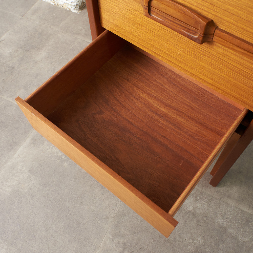 ヴィンテージ サイドチェスト