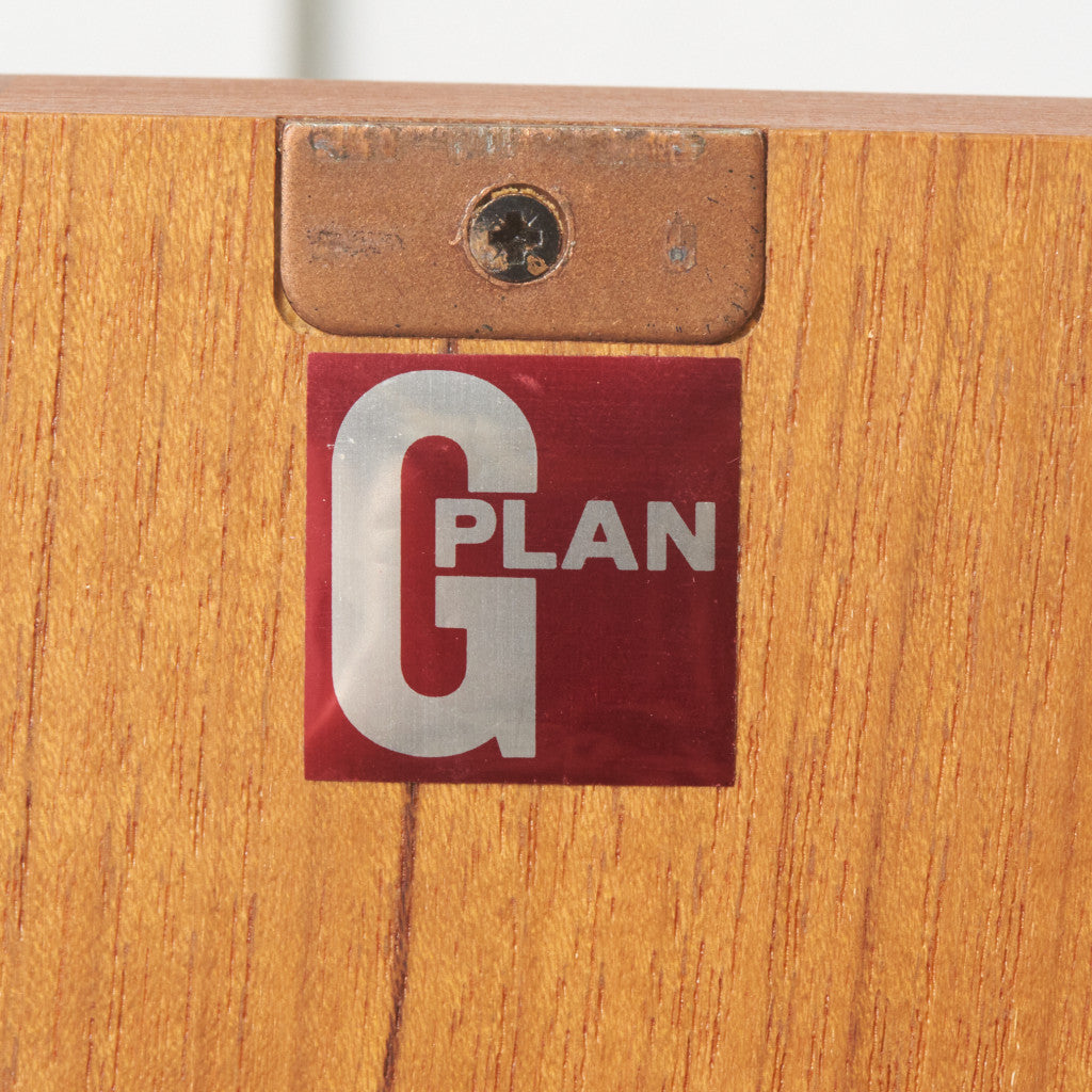 Fresco 脚付きサイドボード / カスタム