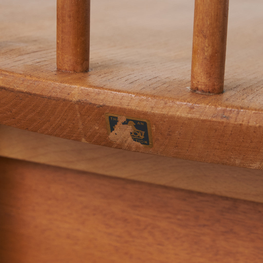 引き出し付き フープバック ナーシングチェア