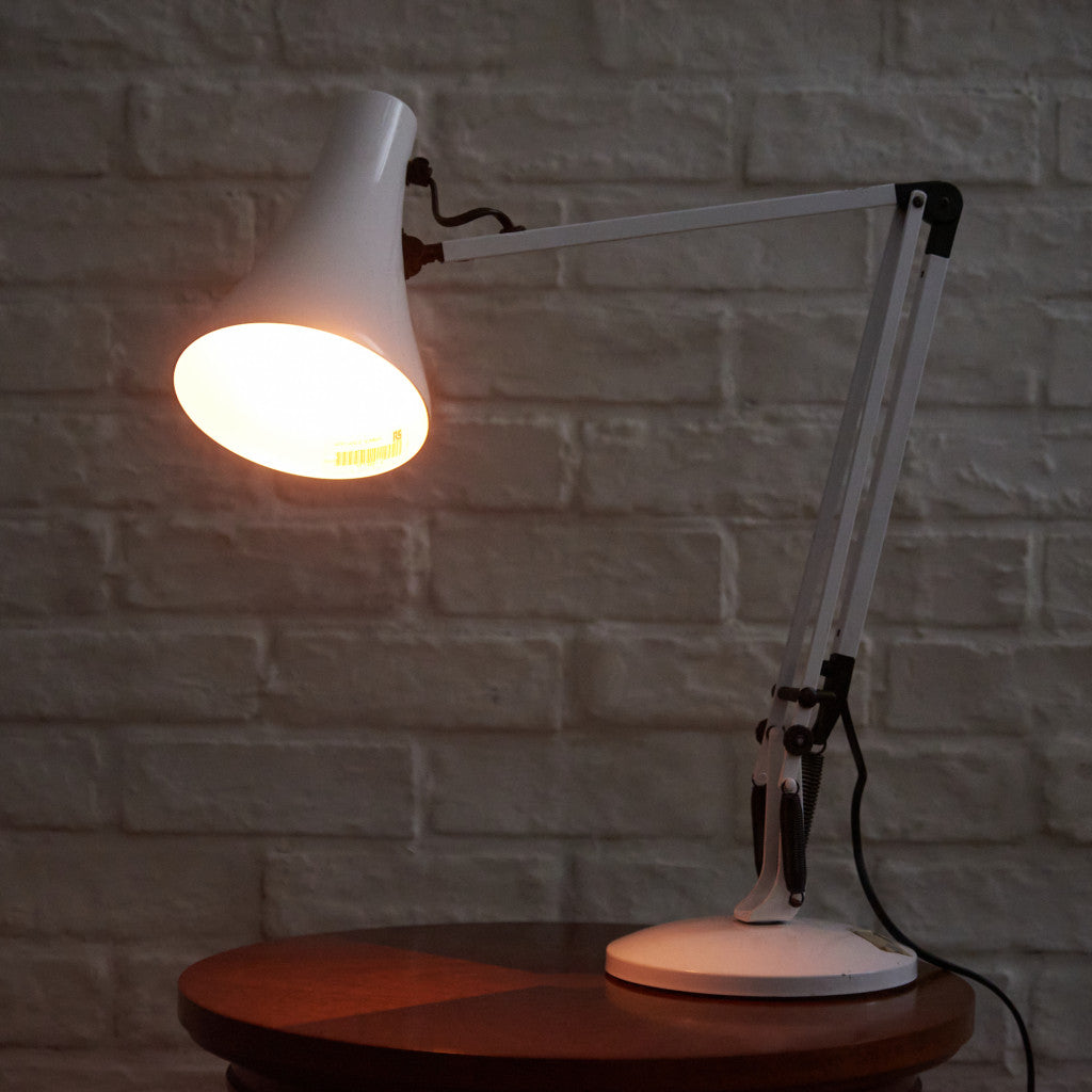 ヴィンテージ デスクランプ Model 90