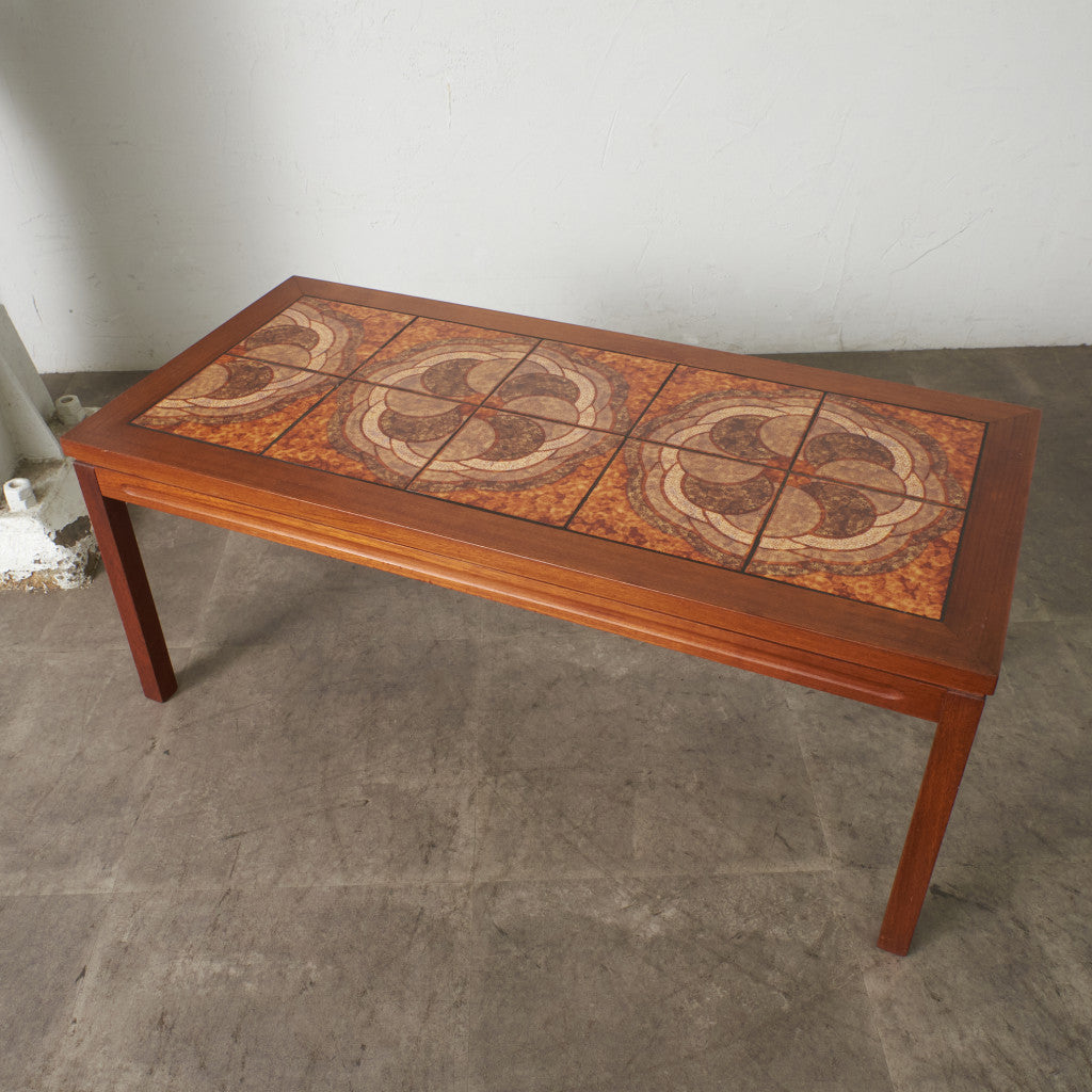 デンマーク ヴィンテージ タイルトップコーヒーテーブル