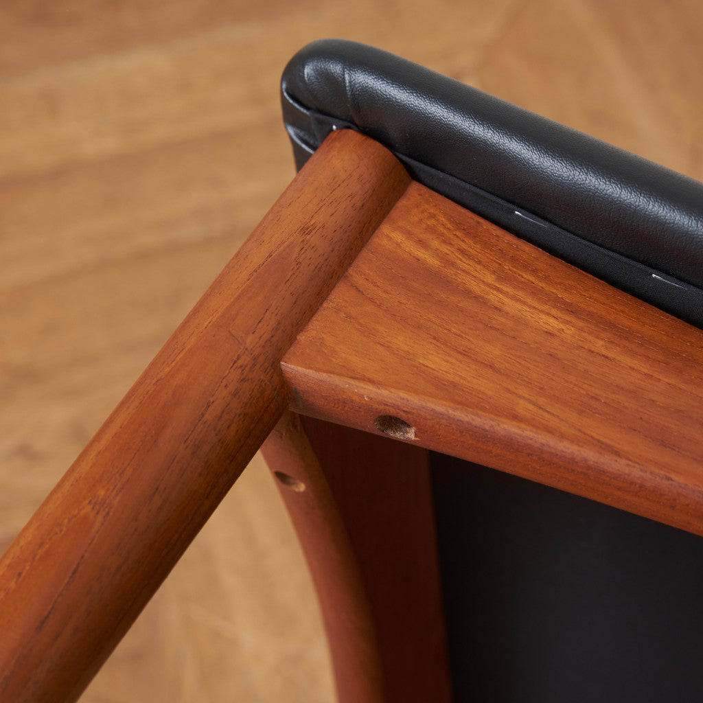 北欧ヴィンテージ ダイニングチェア / 張替済