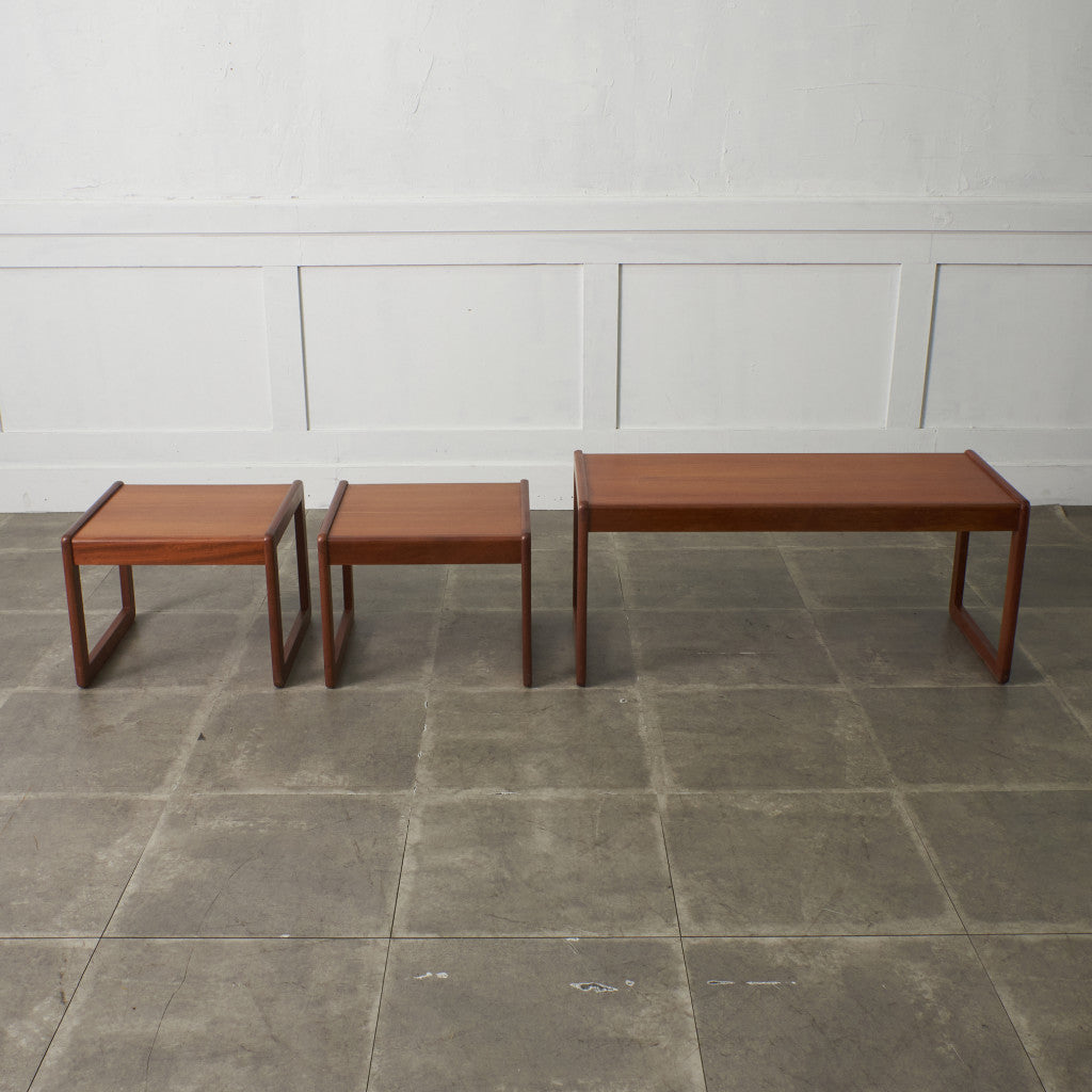 ヴィンテージ ネストコーヒーテーブル