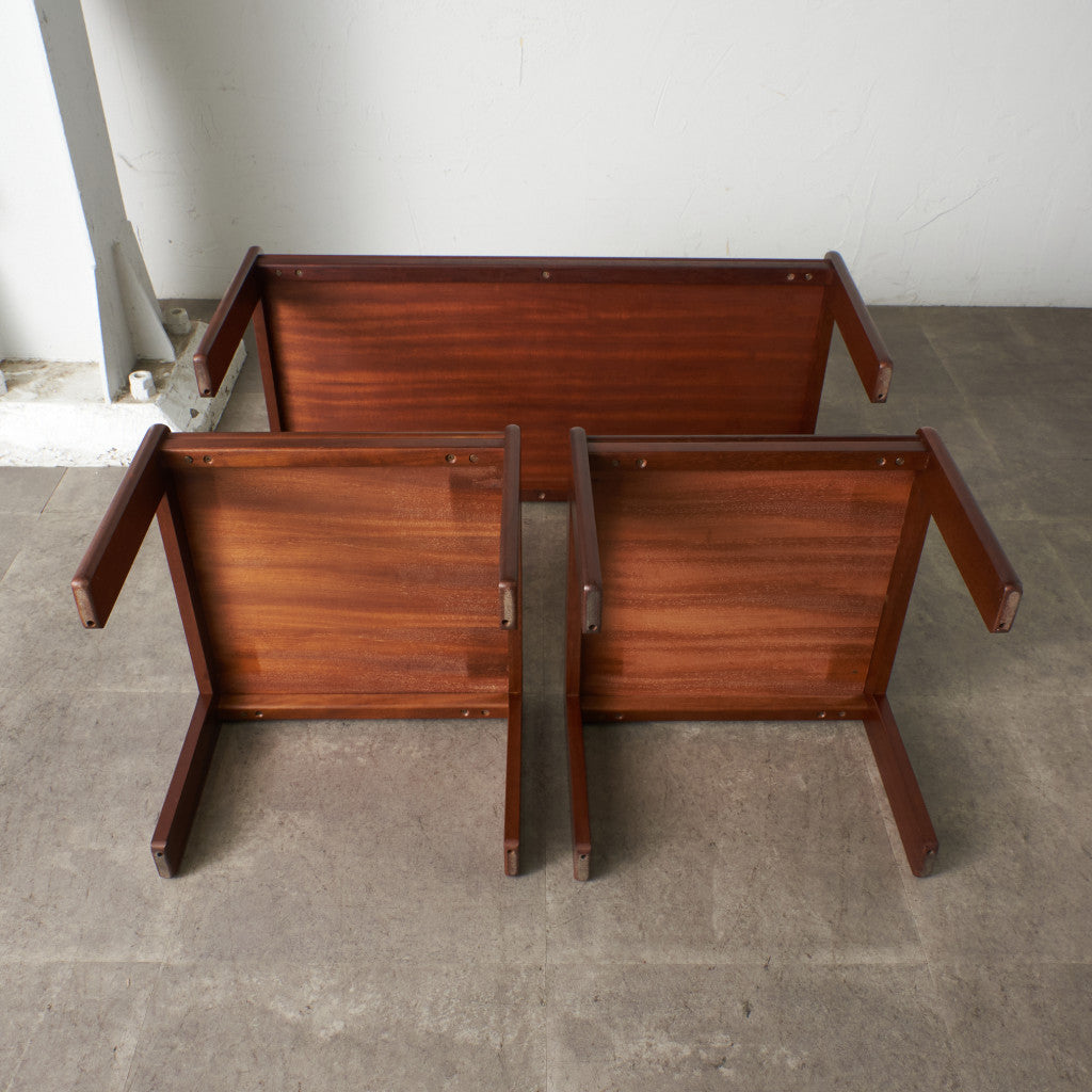 英国ヴィンテージ ネストコーヒーテーブル