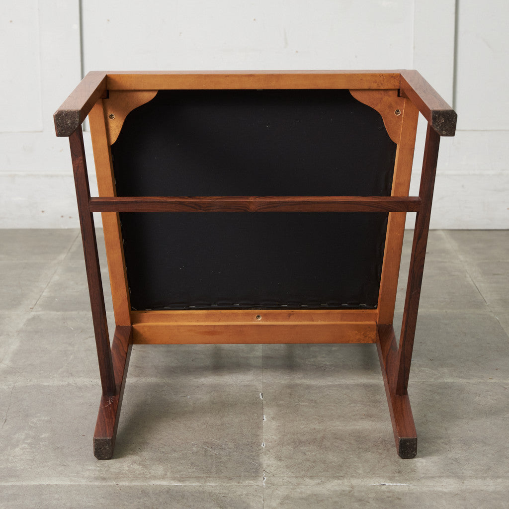 ヴィンテージ ローズウッド材 ダイニングチェア