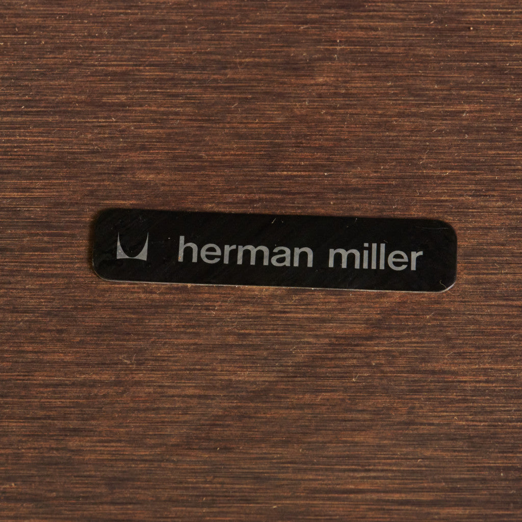 イームズ コントラクトベース テーブル