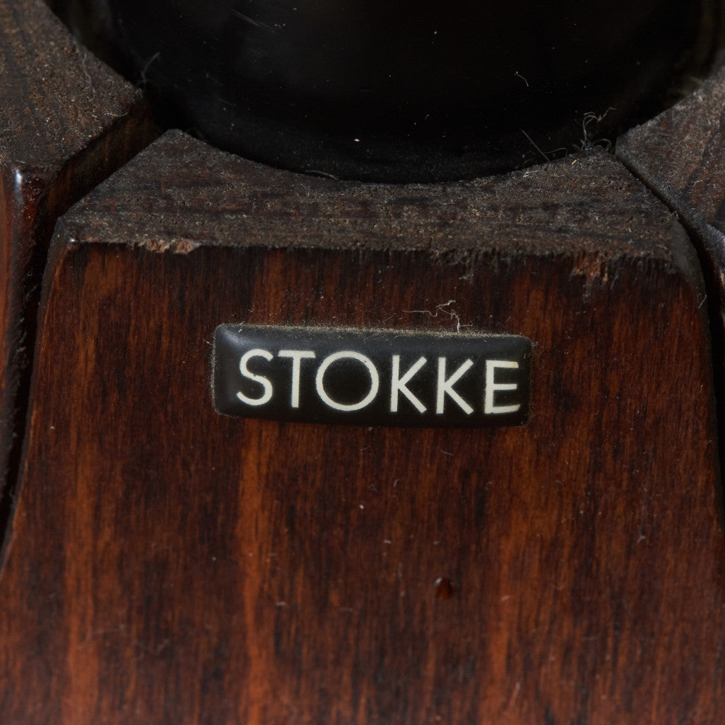 WING バランスチェア