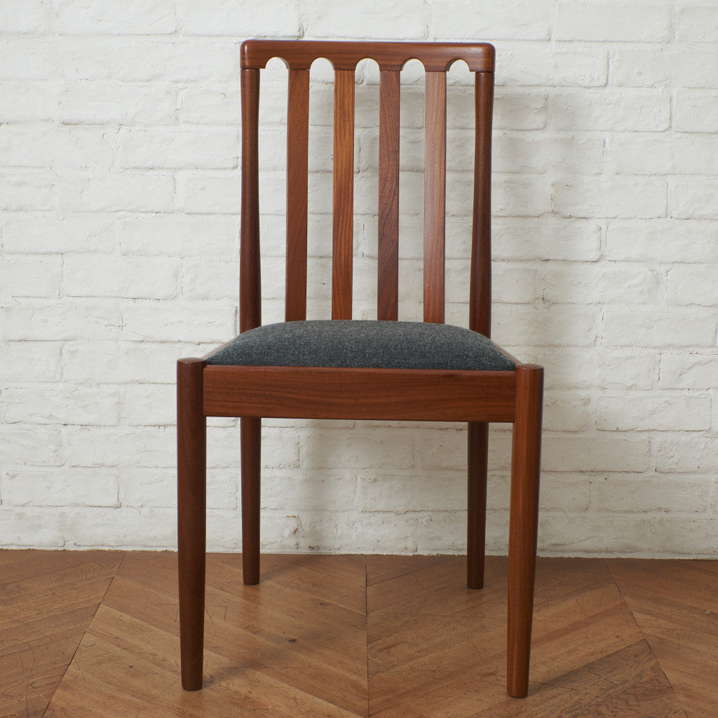 スラットバックチェア/ 張替済