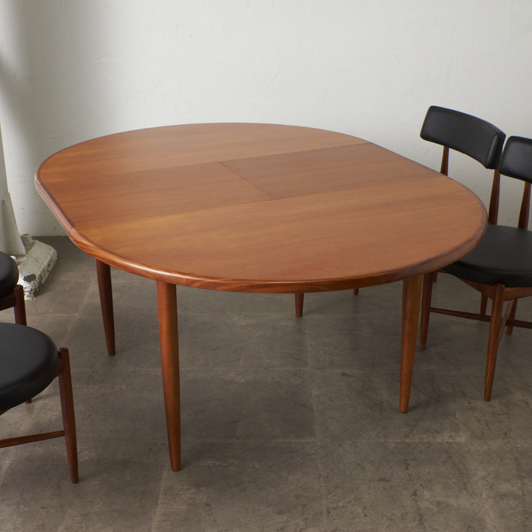 エクステンション ラウンドダイニングテーブル