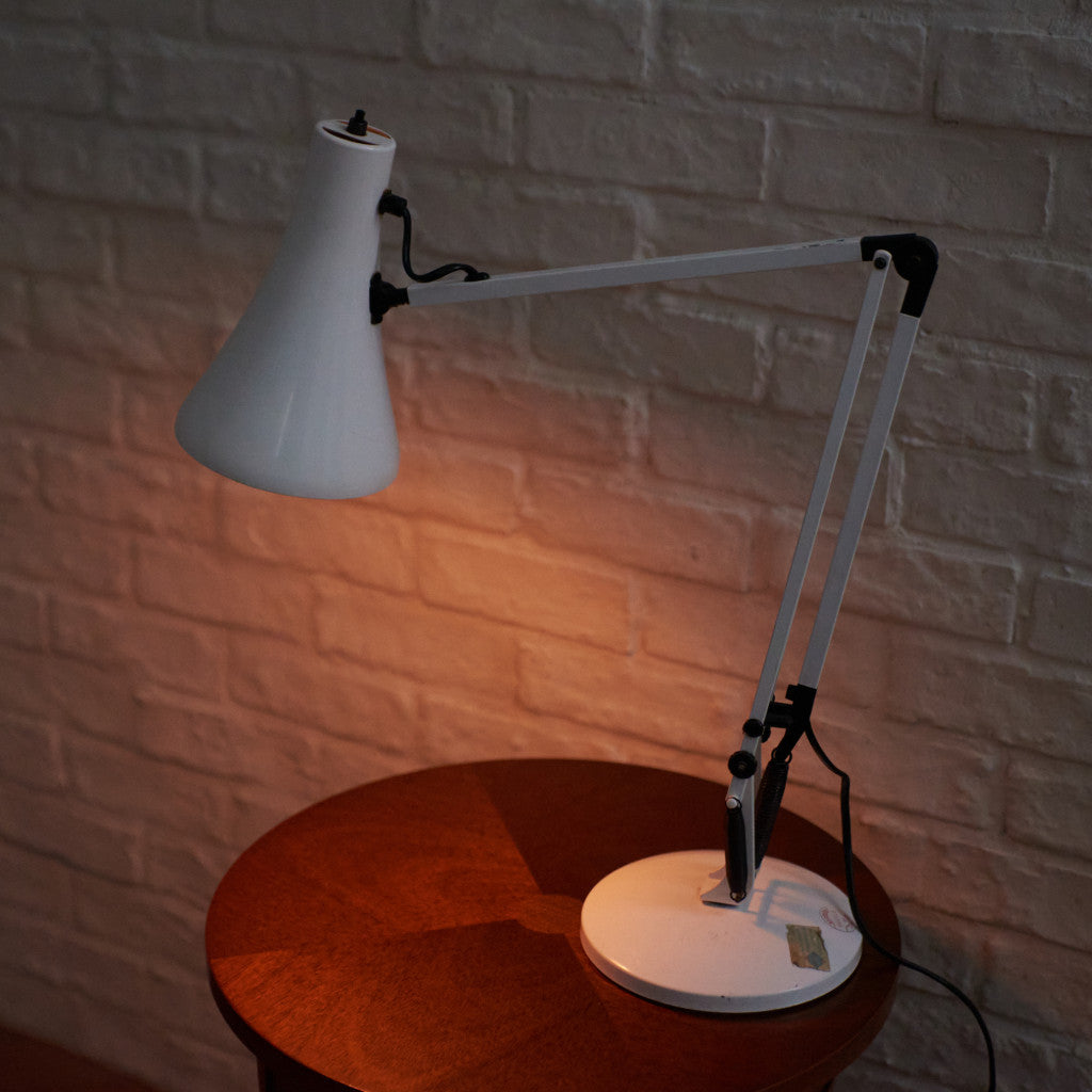 ヴィンテージ デスクランプ Model 90
