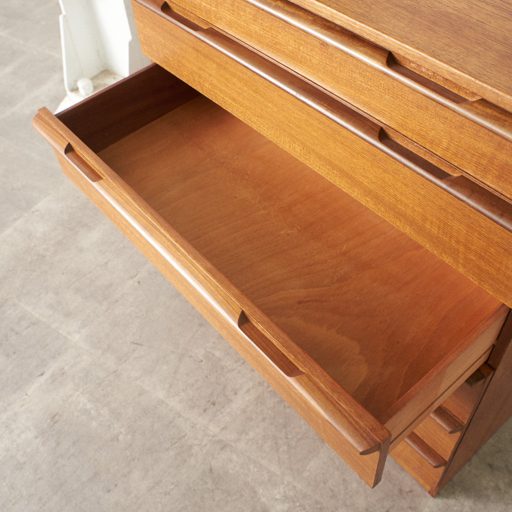 ヴィンテージ 6段 チェスト