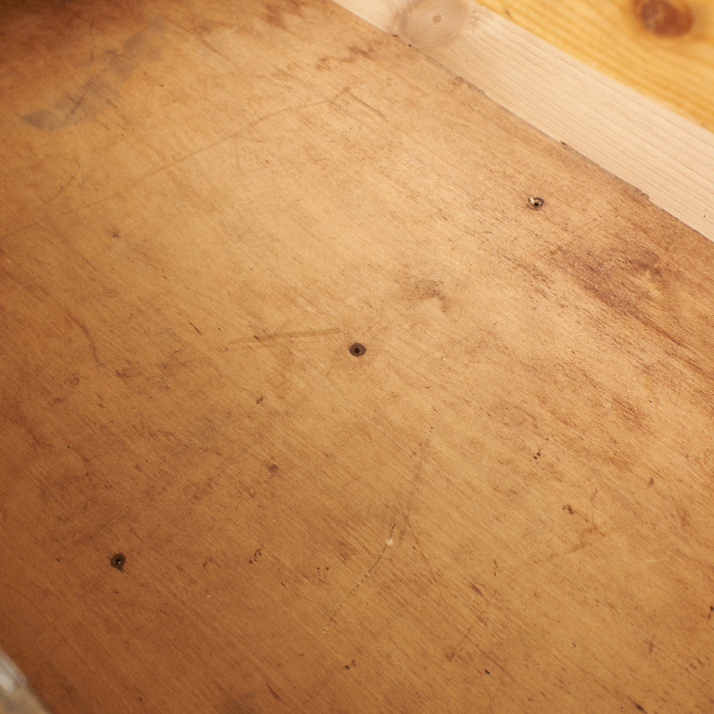 英国アンティーク パイン材チェスト