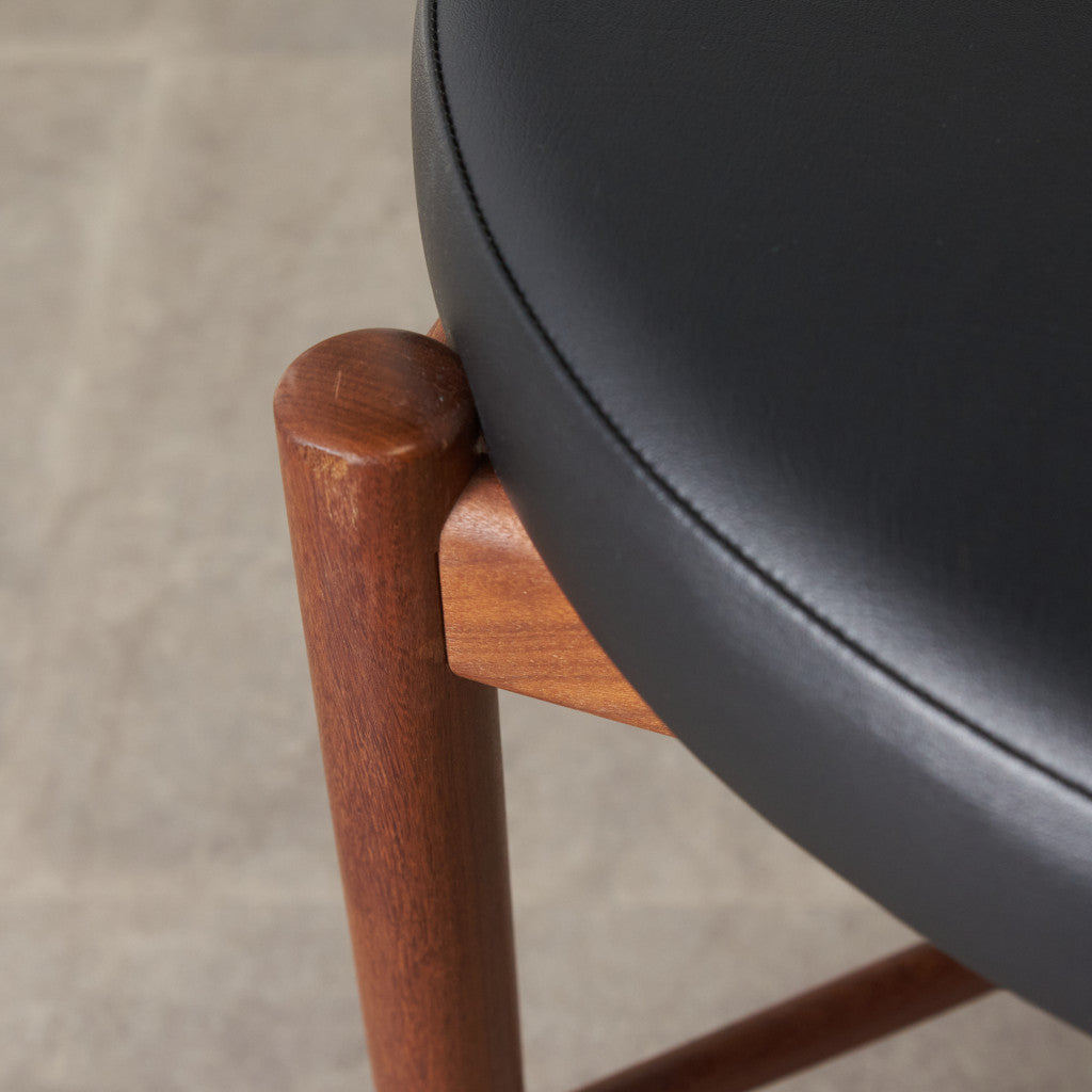 サーキュラーチェア / 張替済