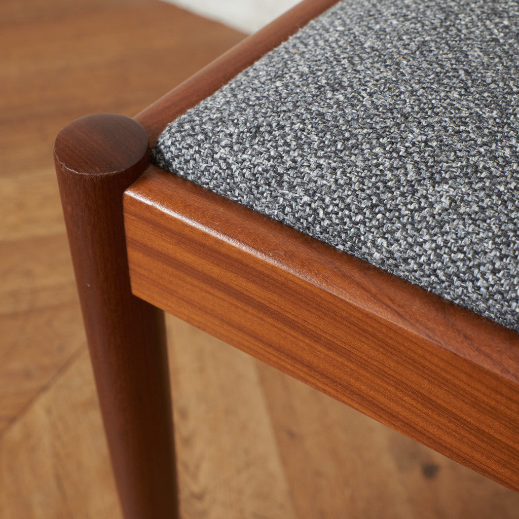 スラットバックチェア/ 張替済