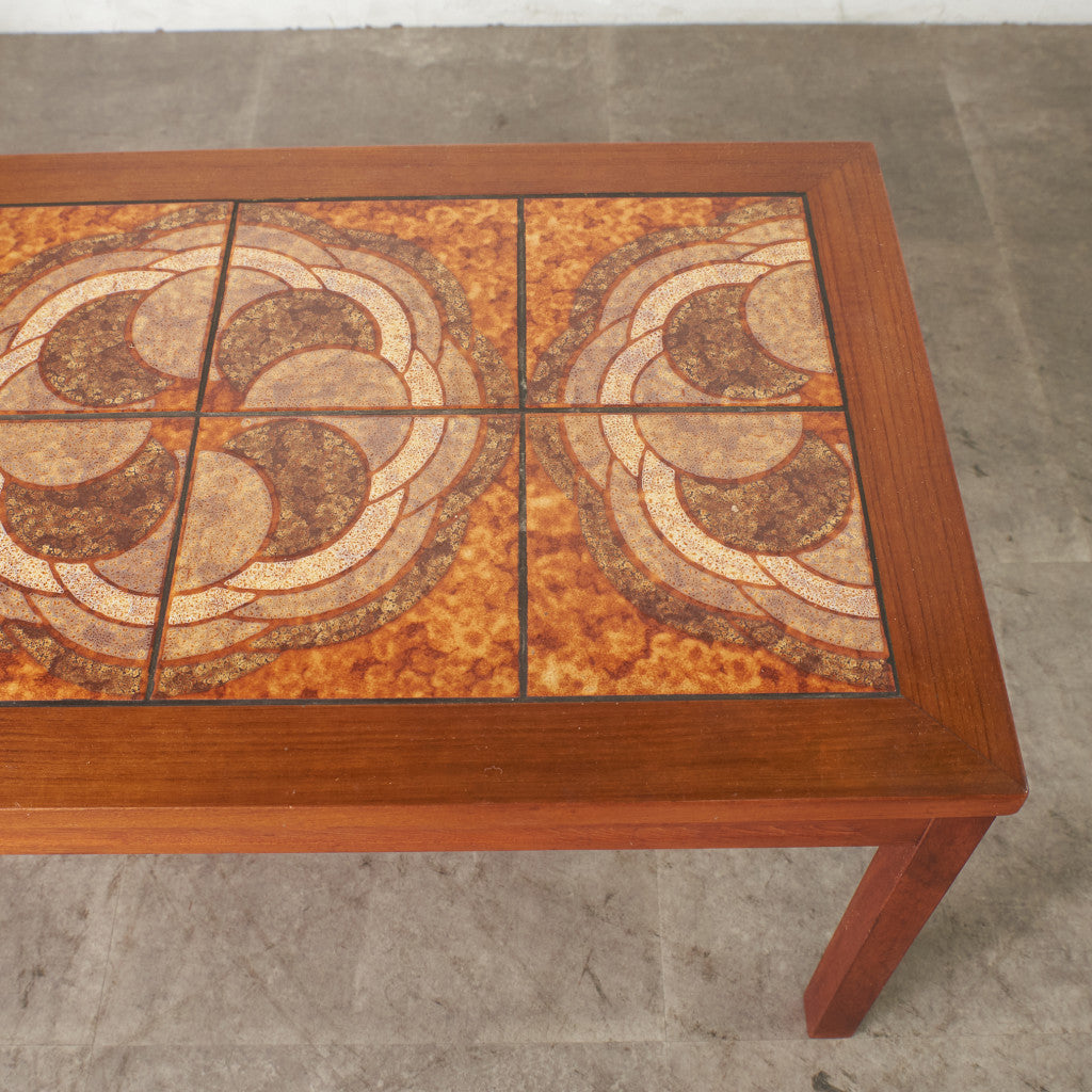 デンマーク ヴィンテージ タイルトップコーヒーテーブル